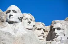 MOUNT RUSHMORE NATIONAL MONUMENT